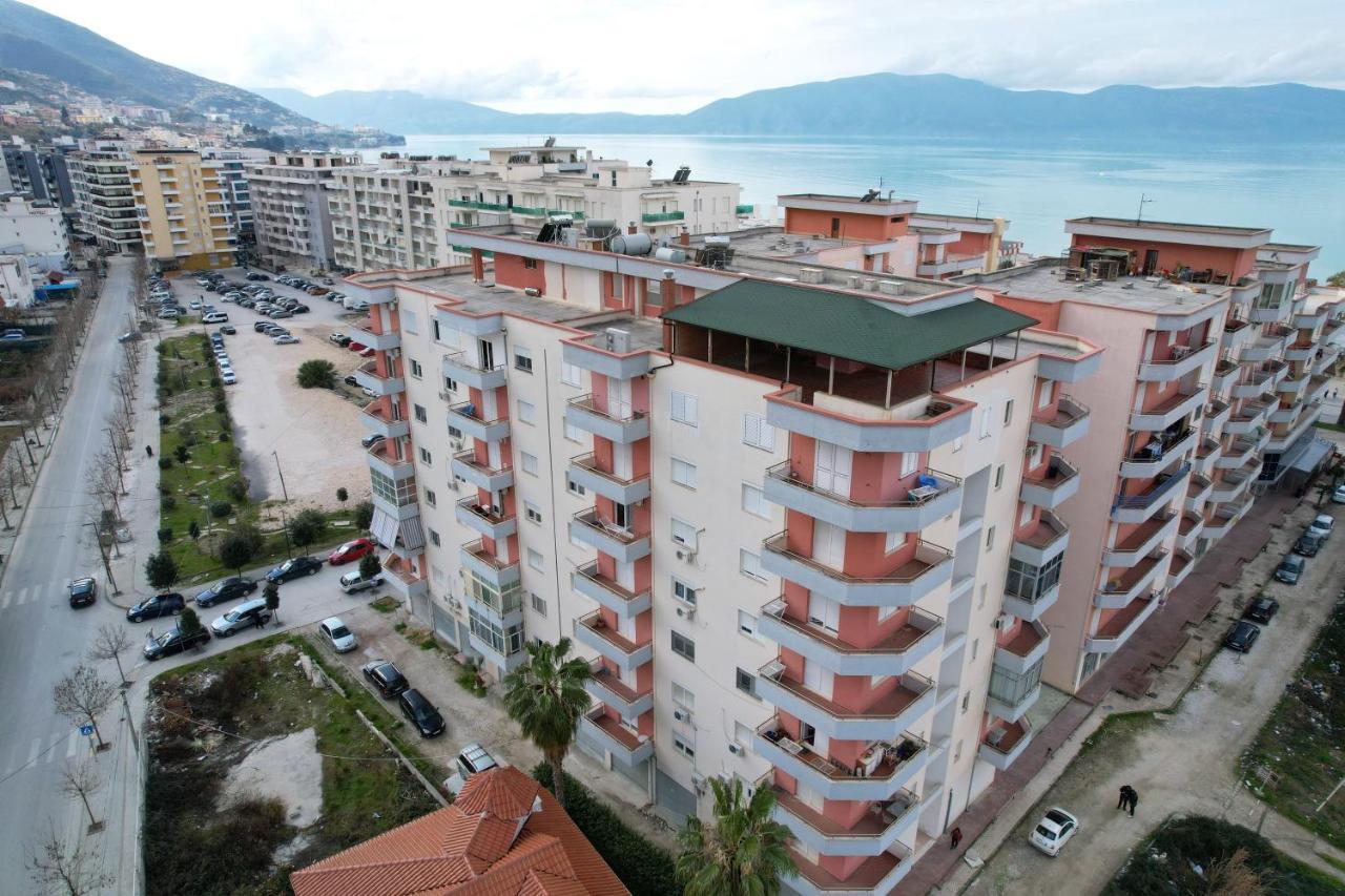 Family Suite Residence Vlorë エクステリア 写真