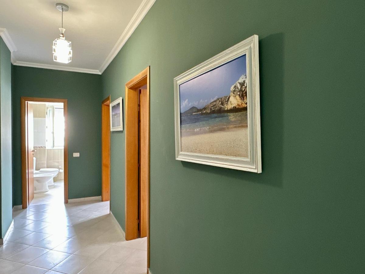 Family Suite Residence Vlorë エクステリア 写真