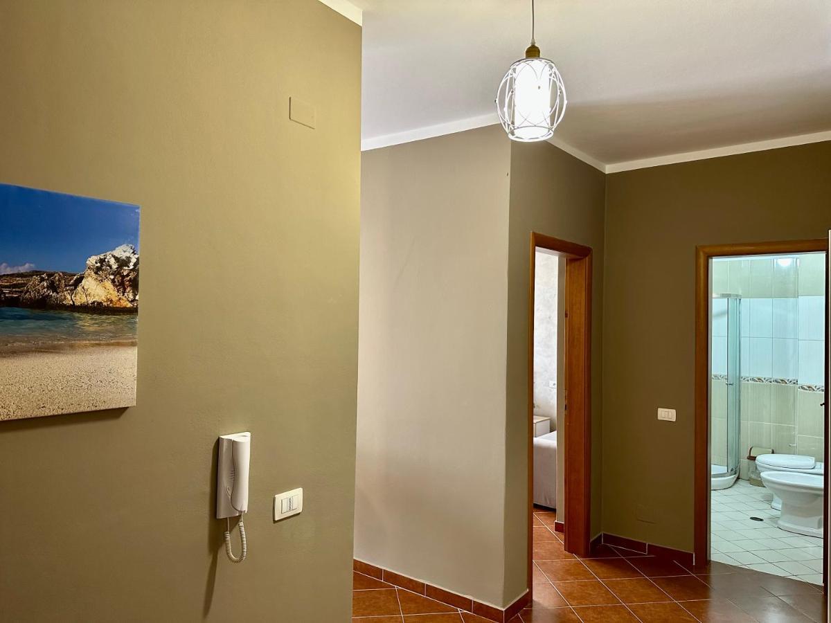 Family Suite Residence Vlorë エクステリア 写真